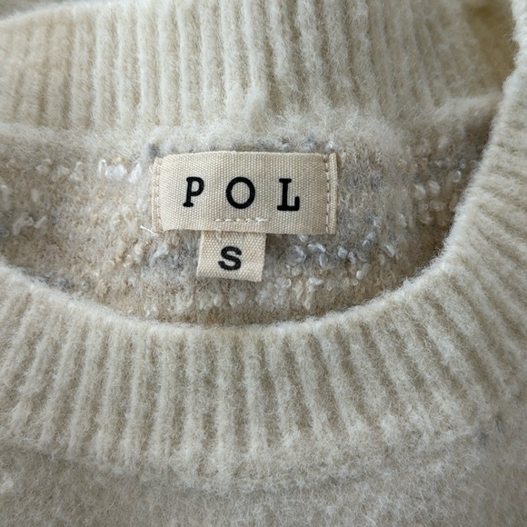 POL Heart Sweater - Picture 7 of 10